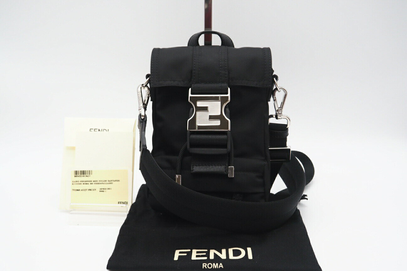 ★3日以内返品可★ 極美品 FENDI フェンディ ズッカ フェンディネス ナイロン×レザー 2WAYバッグ 7VZ068 ボディバッグ ブラック ナイロン レザー レディース【中古】