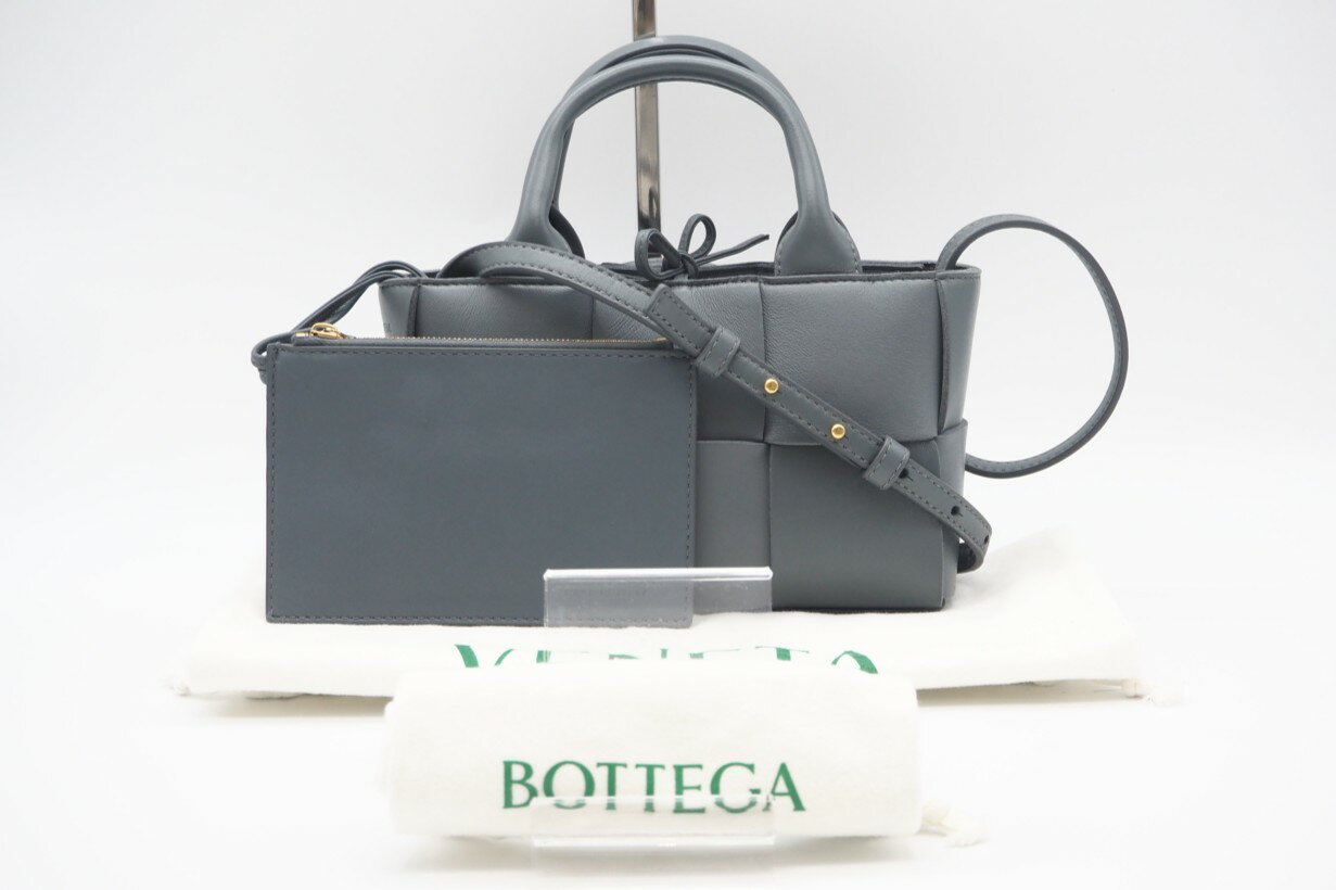 ★3日以内返品可★ 極美品 BOTTEGAVENETA ボッテガヴェネタ イントレチャート大 キャンディー アルコ トート レザー 2WAYハンドバッグ 729029 2wayトートバッグ グレー レザー レディース【中古】