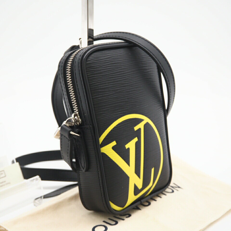 Rakuten - ★3日以内返品可★ 美品 LOUIS VUITTON ルイ・ヴィトン エピ ダヌーブ PM M55120 ショルダーバッグ ブラック イエロー グレインレザー レディース【中古】