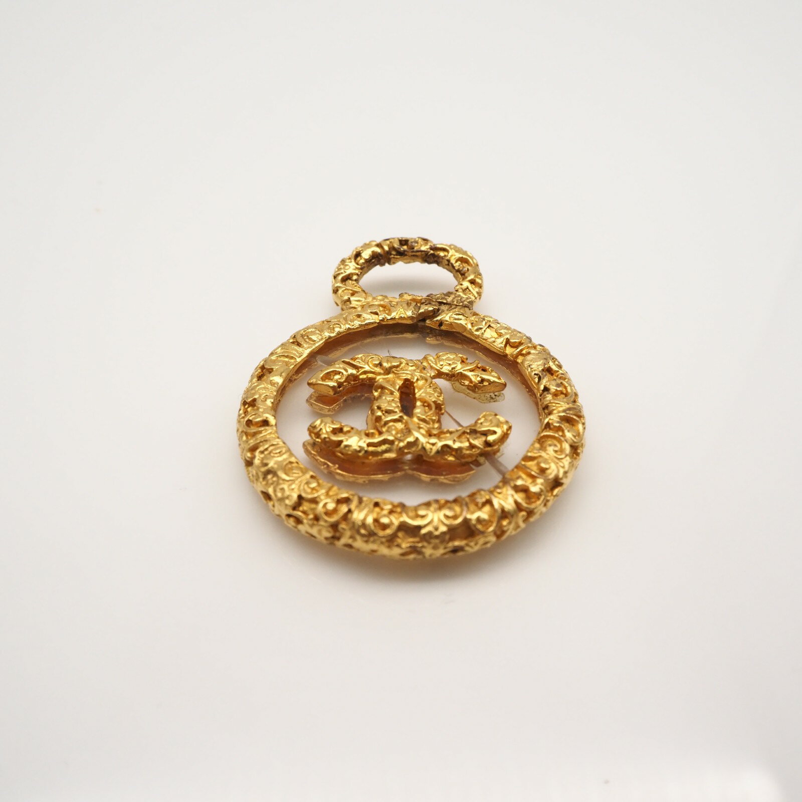 樂天商城 - ★3日以内返品可★ CHANEL シャネル ココマーク 溶岩 クリア チャーム GP - ペンダントトップ ゴールド GP レディース【中古】