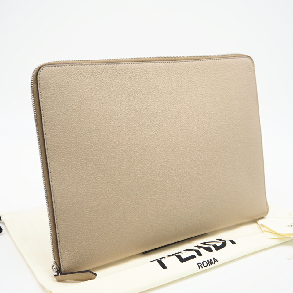 Rakuten - ★3日以内返品可★ 美品 FENDI フェンディ フェンディロゴ レザー クラッチバッグ 7N0167 クラッチバッグ ベージュ レザー メンズ【中古】