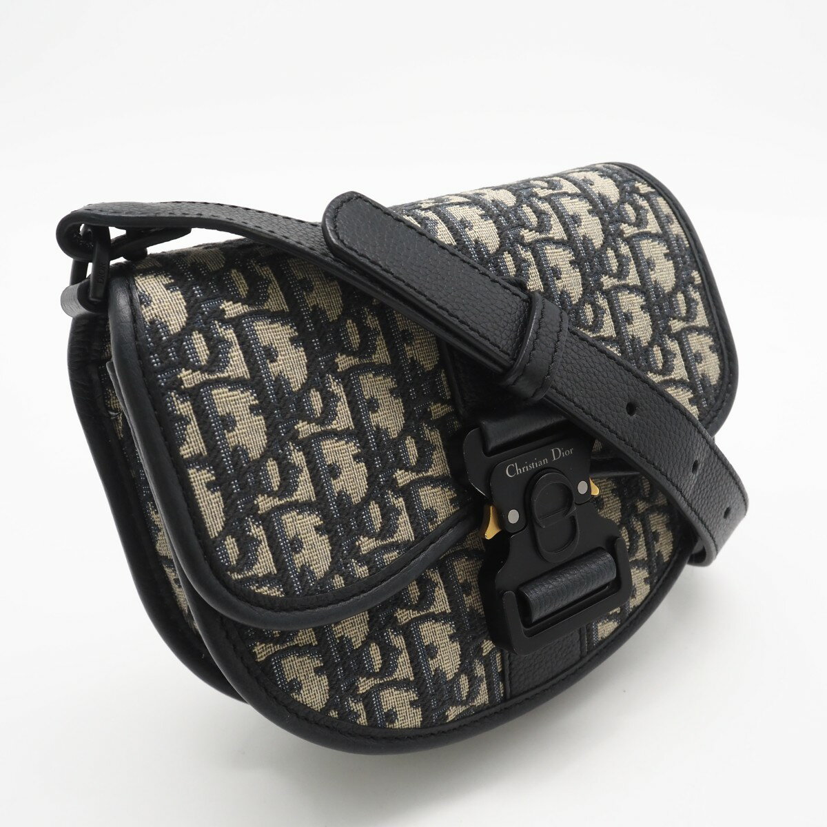 【美品】クリスチャンディオール GALLOP スリングバッグ ブラック 人気商品】GALLOP スリングバッグ ミニ (Dior/ショルダーバッグ