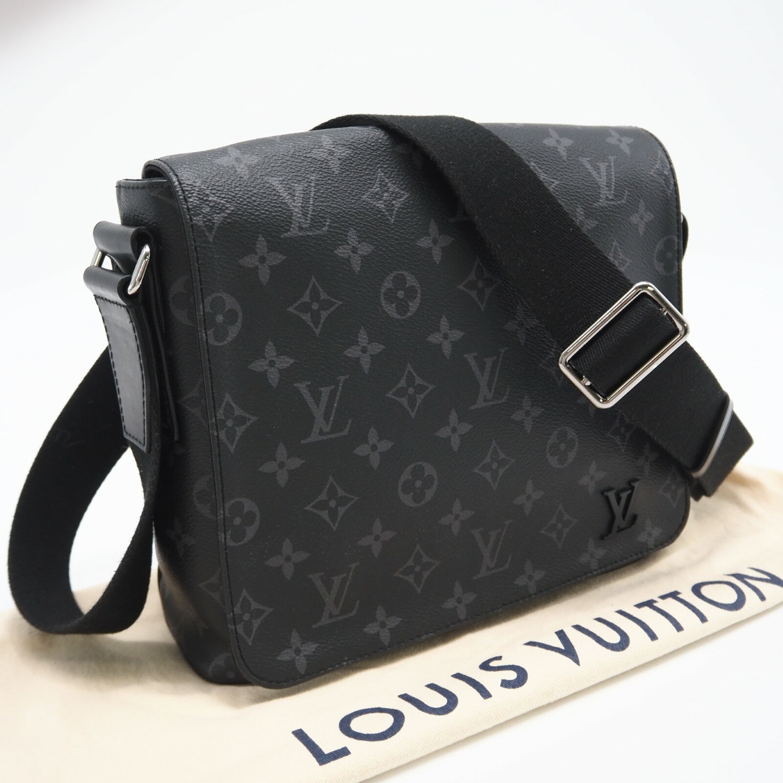 Rakuten - ★3日以内返品可★ 美品 LOUIS VUITTON ルイ・ヴィトン モノグラム エクリプス ディストリクトPM NV2 M45272 ショルダーバッグ ブラック グレー コーティングキャンバス メンズ【中古】