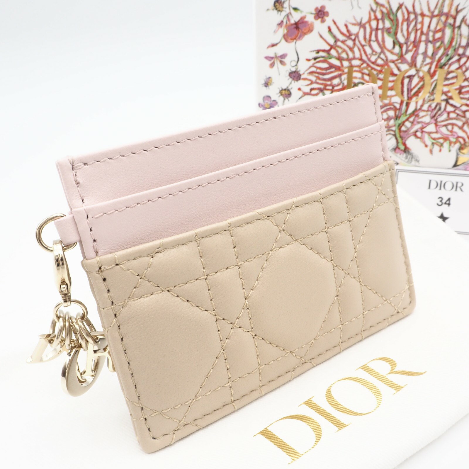 ★3日以内返品可★ 未使用 Christian Dior クリスチャンディオール ラムスキン Lady Dior Freesia カードホルダー S0974OBWS カードケース ベージュ ピンク ラムスキン レディース【中古】