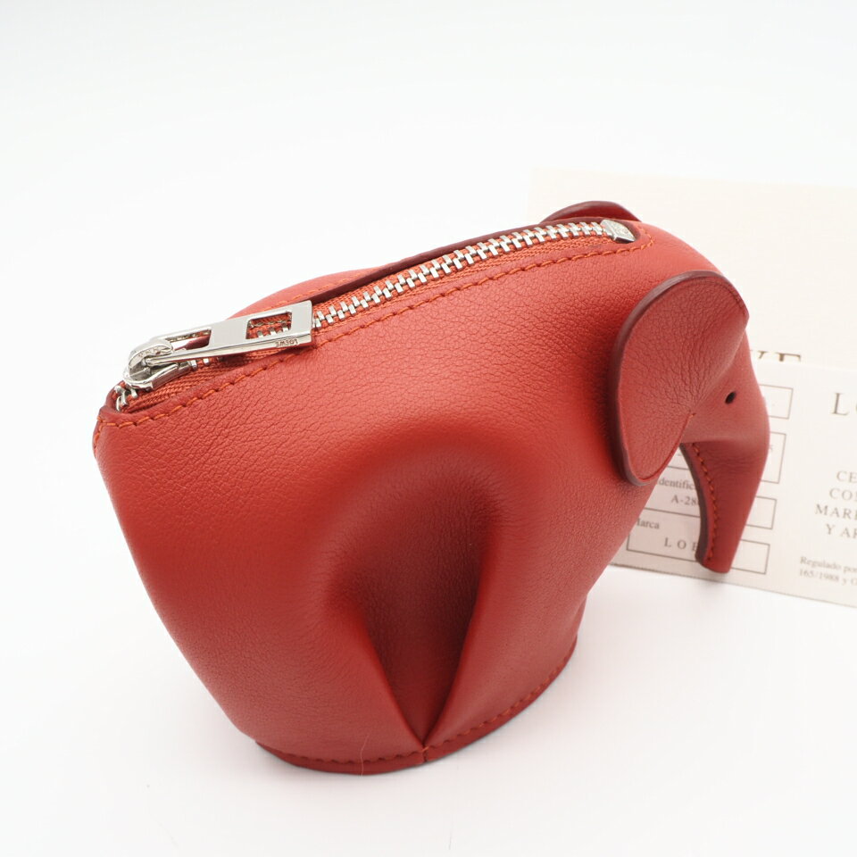 ★3日以内返品可★ 極美品 LOEWE ロエベ レザー エレファント ポーチ - ポーチ レッド レザー レディース【中古】