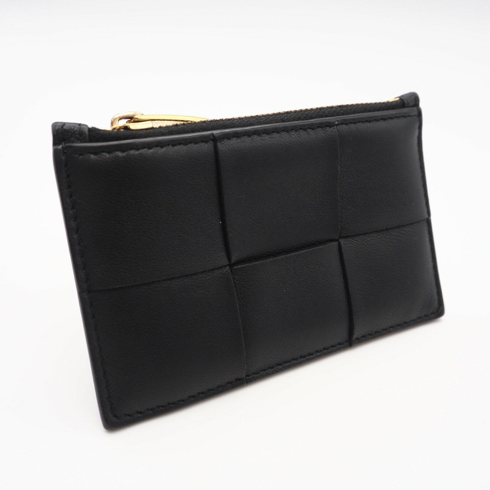 BOTTEGA VENETA - ★3日以内返品可★ 美品 BOTTEGAVENETA ボッテガヴェネタ イントレチャート大 ファスナーカードケース 681010 コインケース ブラック ラムスキン レディース【中古】