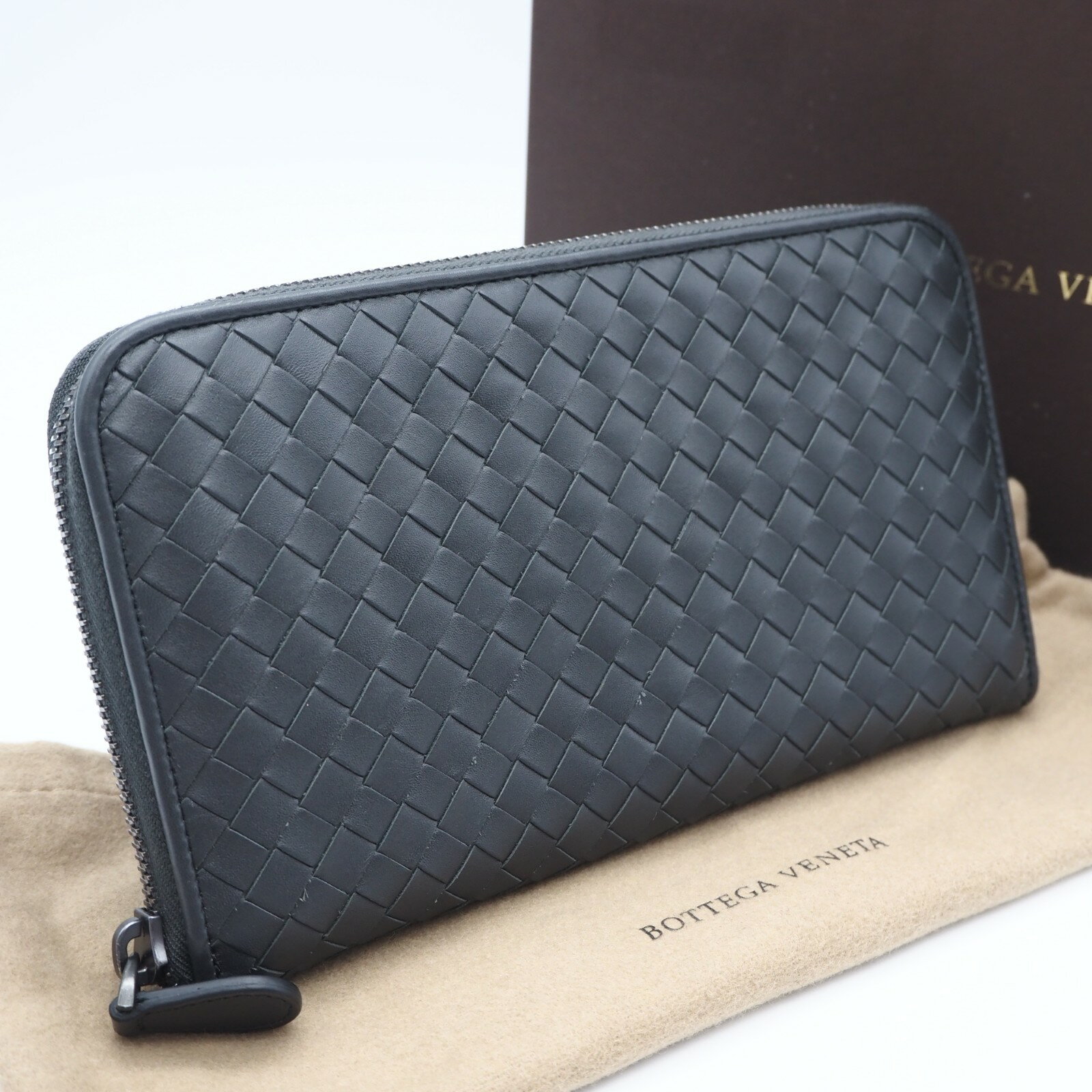 Rakuten - ★3日以内返品可★ 美品 BOTTEGAVENETA ボッテガヴェネタ イントレチャート ラウンドファスナー長財布 - 長財布 グレー カーフレザー メンズ【中古】