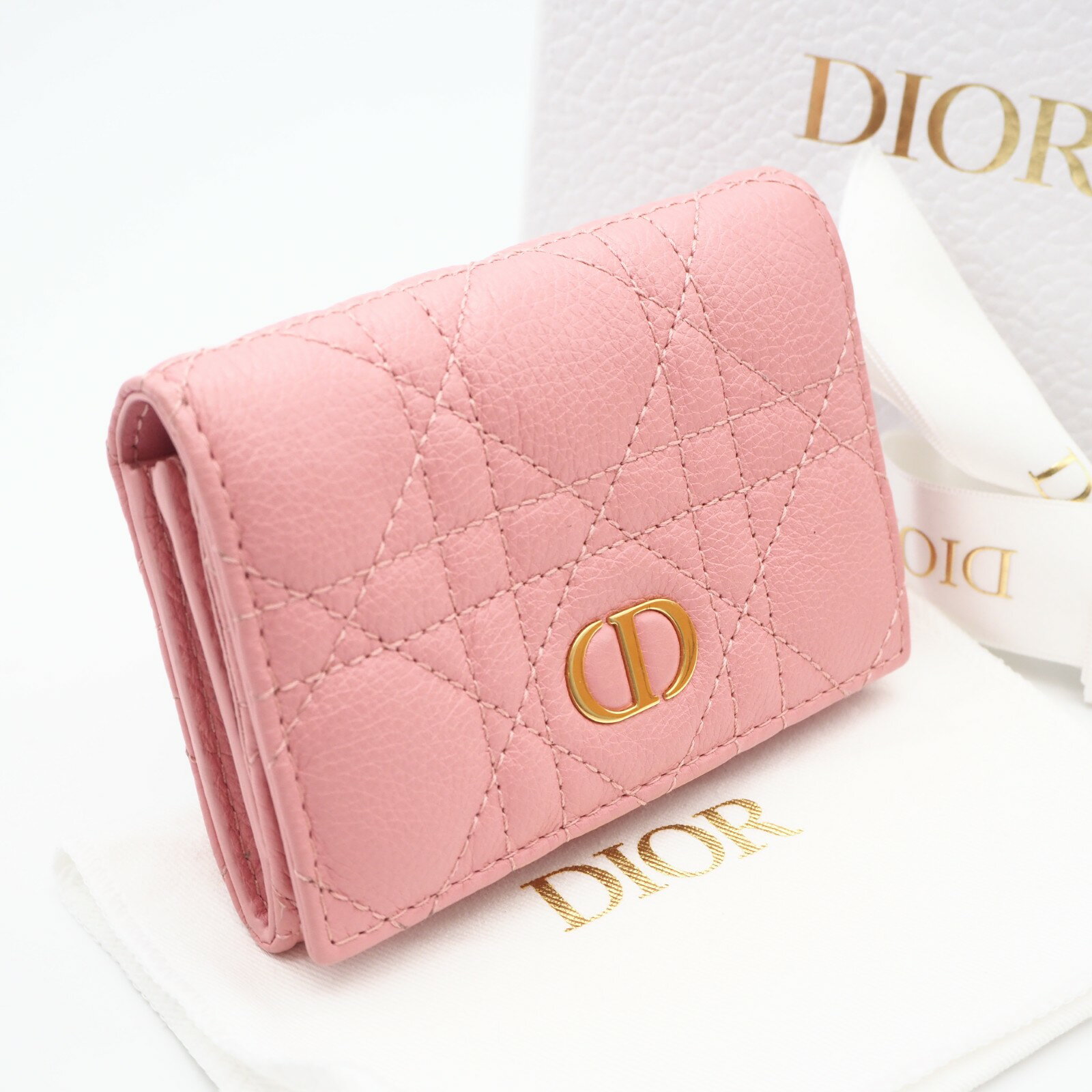 Rakuten - ★3日以内返品可★ 美品 Christian Dior クリスチャンディオール カナージュ カーフスキン Dior Caro Glycine ウォレット S5132UWHC カードケース ピンク カーフレザー ラムスキン レディース【中古】