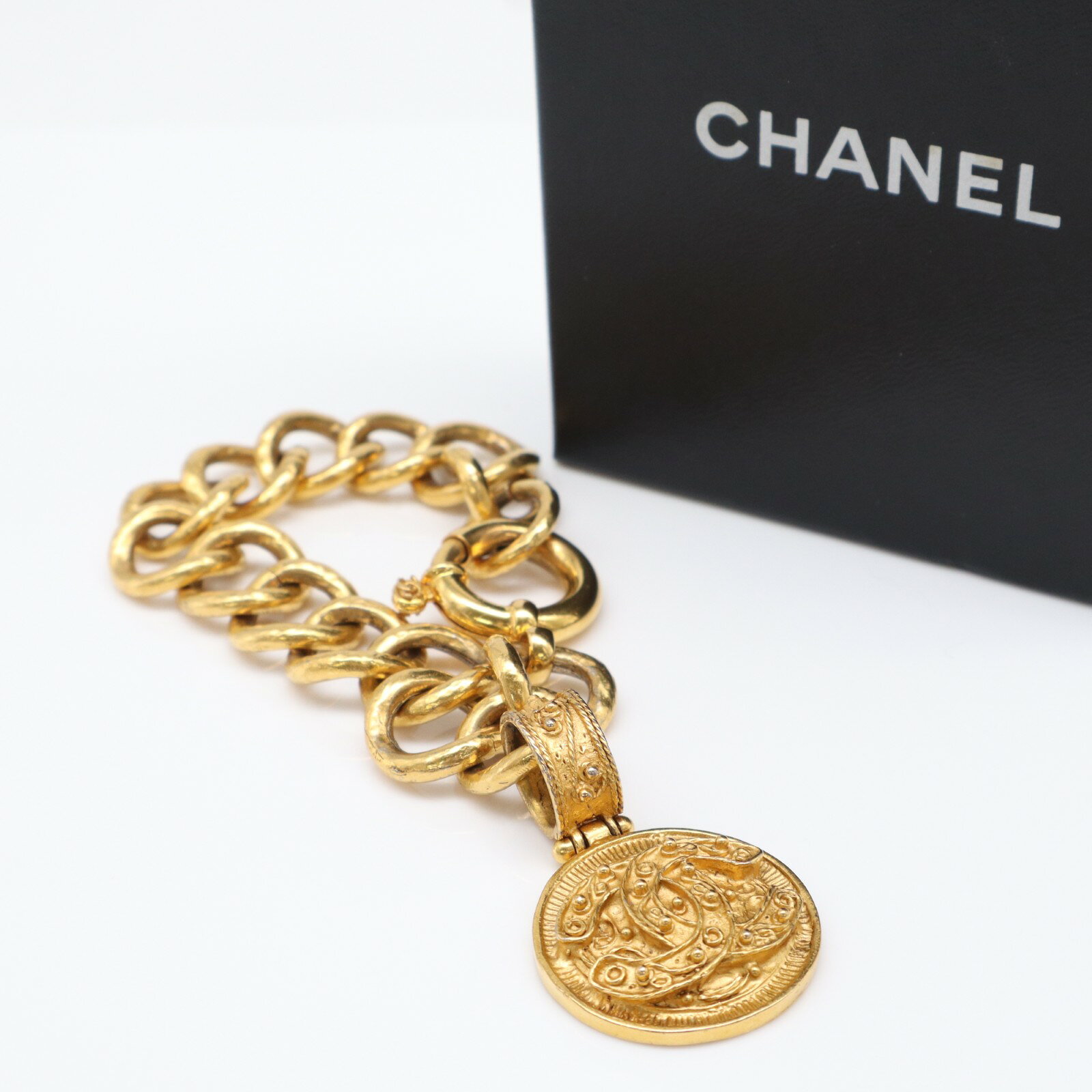楽天市場】CHANEL チャーム（ブレスレット｜レディースジュエリー