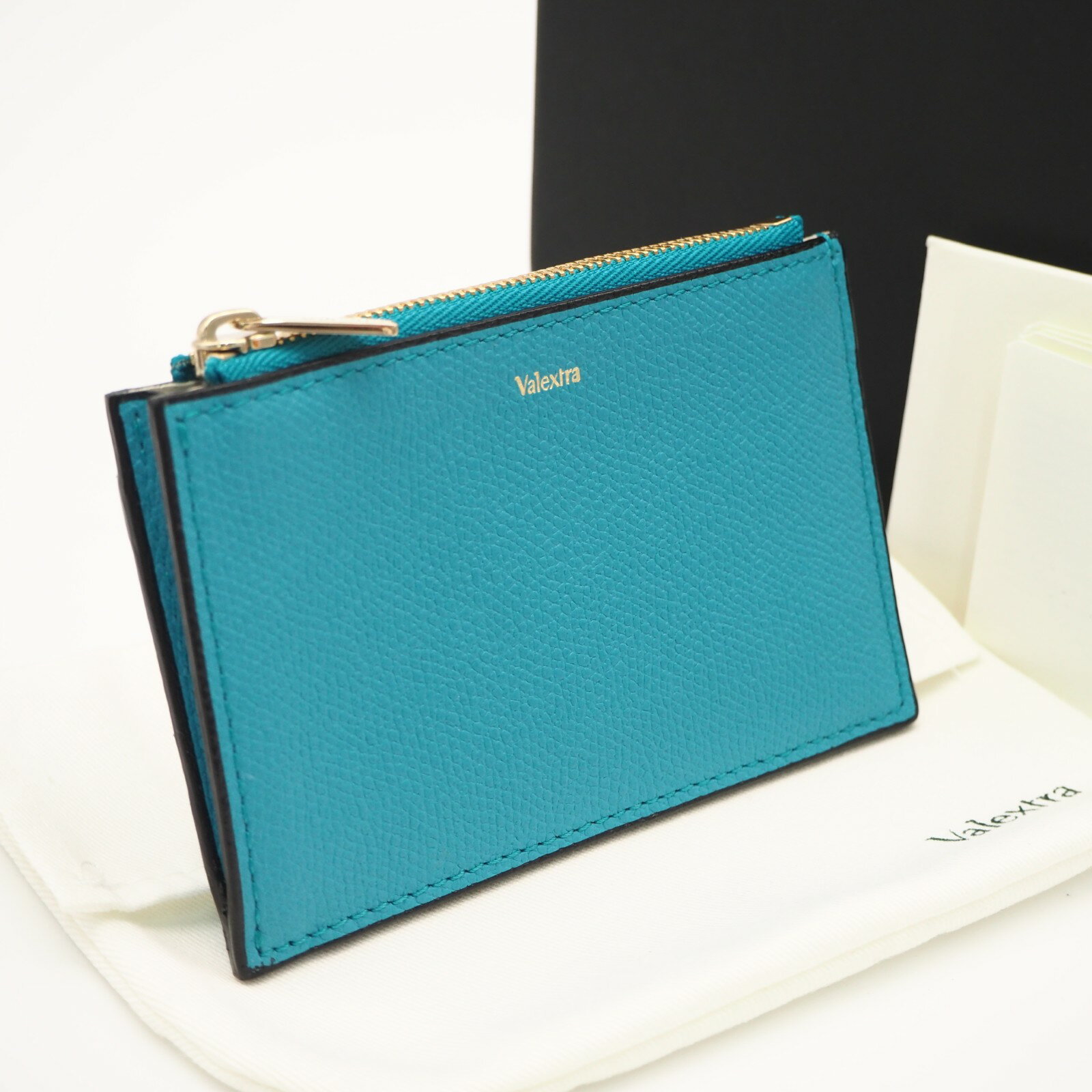 Coin Purses - ★3日以内返品可★ 極美品 Valextra ヴァレクストラ ソフトカーフスキン フラグメントケース アクアマリーナ SGNL0009028LOCCP99BA コインケース ブルー カーフレザー レディース【中古】