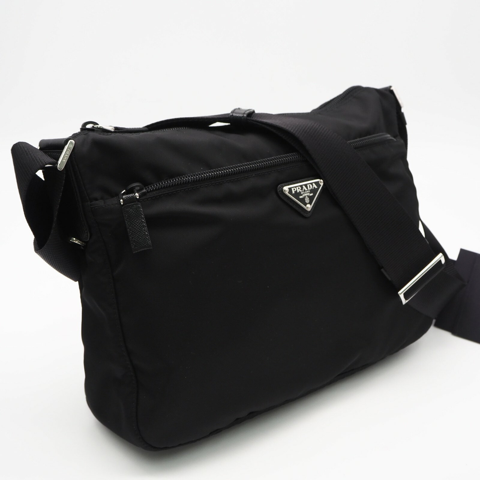 Rakuten - ★3日以内返品可★ 極美品 PRADA プラダ ナイロン Re-Nylon バッグ NERO 1BC421 ショルダーバッグ ブラック ナイロン メンズ【中古】