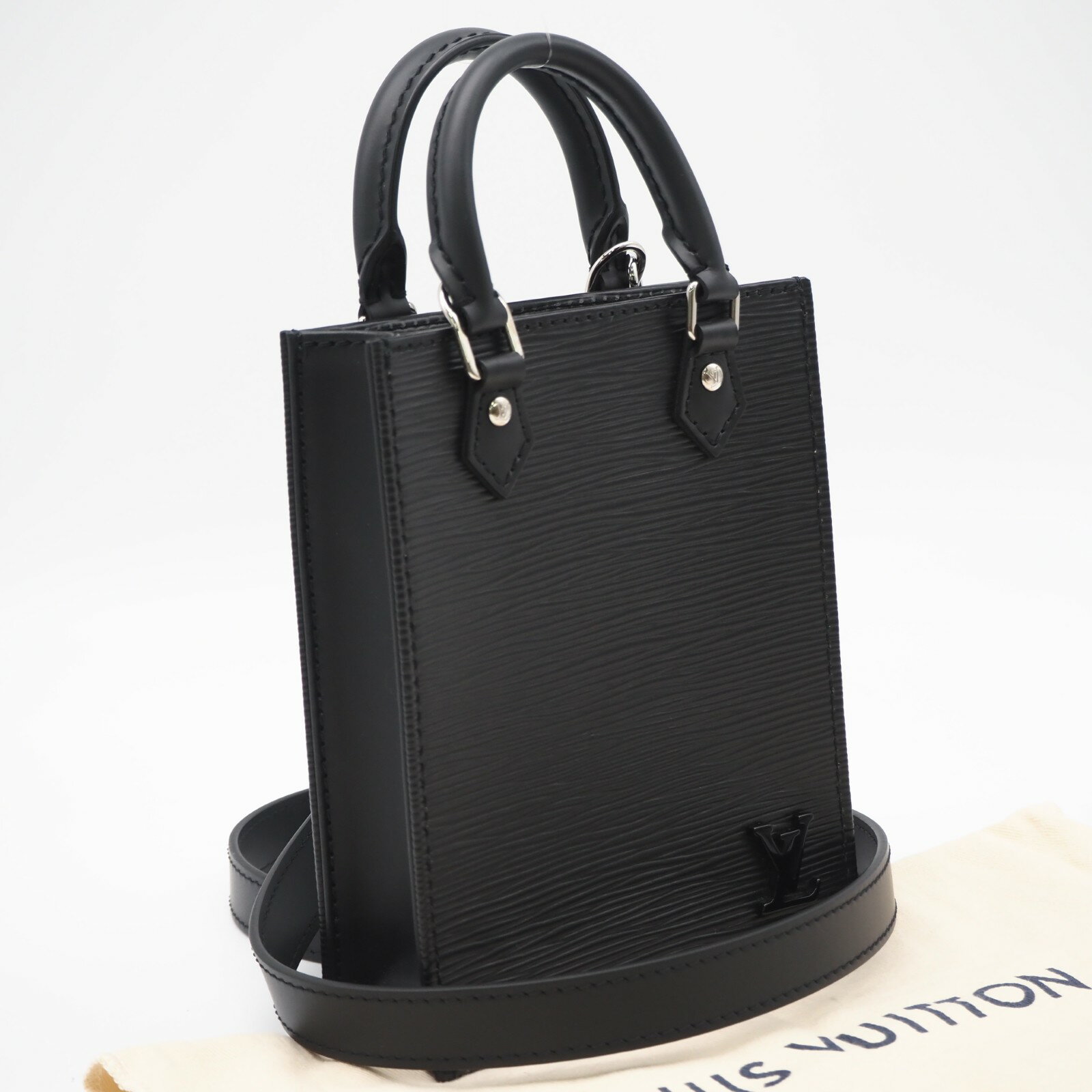 LOUIS VUITTON - ★3日以内返品可★ 極美品 LOUIS VUITTON ルイ・ヴィトン エピ プティットサックプラ M69441 2wayショルダーバッグ ブラック グレインレザー レディース【中古】
