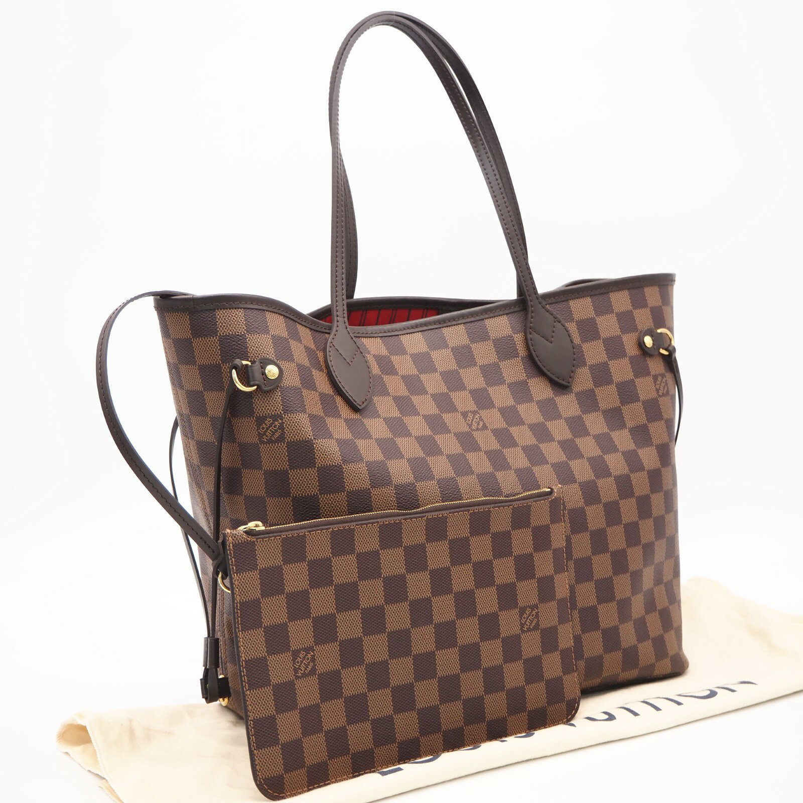 ■ブランド名 LOUIS VUITTON ルイ・ヴィトン ■ライン ダミエ ■品名 ネヴァーフルMM ■シリアル GI3290 ■型番 N41358 ■カラー系統 ブラウン ベージュ ■サイズ W約31.5cm x H約27.5cm x D約15.5cm ハンドル：約49cm ■重さ 839g ■素材 コーティングキャンバスレザー ■付属品 保存袋・ポーチ ■仕様 【内側】ファスナーポケット x 1 Dリング x 1開閉式：フック式 ■管理番号 CM0222 ■原産国 スペイン ■評価 Aランク ■特記事項 外面：スレ 持ち手スレ ■コメント 中古品のため、内面、外面ともに写真で目立たない程度の僅かな小傷や、小ヨレはございます。目立つ傷や気になるニオイなどはなく、非常に綺麗な状態です。ほか、気になる事は何でも聞いてください。 ※サイズ比較用の備品（ペットボトル・定規）は付属しませんブランドLOUIS VUITTON ルイ・ヴィトン ラインダミエ 品名ネヴァーフルMM シリアル GI3290 型番N41358 カラー系統 ブラウン ベージュ サイズ W約31.5cm x H約27.5cm x D約15.5cmハンドル：約49cm 重さ 839g 素材 コーティングキャンバスレザー 付属品 保存袋・ポーチ 仕様 【内側】ファスナーポケット x 1 Dリング x 1開閉式：フック式 管理番号CM0222 原産国スペイン 評価Aランク 収納目安 外面：スレ 持ち手スレ 中古品のため、内面、外面ともに写真で目立たない程度の僅かな小傷や、小ヨレはございます。目立つ傷や気になるニオイなどはなく、非常に綺麗な状態です。ほか、気になる事は何でも聞いてください。 店舗詳細 リユースショップ BICLOCK TEL：0120-897-391商品についてのお問い合わせ 気になる点はご注文前にお気軽にご質問ください。 許可 神奈川県公安委員会 第451480002239号 初期保証（返品） お届け後、3日以内であれば全額返金いたします（お客様都合も可）。※トレーディングカードは商品の性質上、お客様都合による返品・交換はお受けできません。万が一、商品ページに記載のない不具合がございましたら、商品到着後7日以内にご連絡ください。 ※返送費用はご負担いただく場合があります。 ※詳細はショッピングガイドをご覧ください。 注意事項 撮影環境やモニター設定により、実物と色味が異なる場合がございます。 気になる点はご注文前にお気軽にご質問ください。