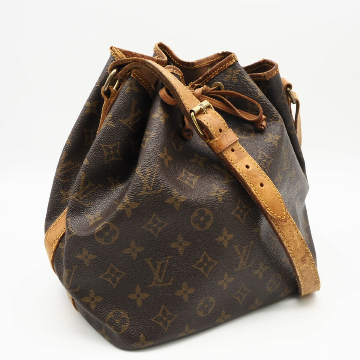Louis Vuitton ルイヴィトンノエ 中古品 楽天市場】ルイヴィトン ノエ 中古 モノグラムの通販