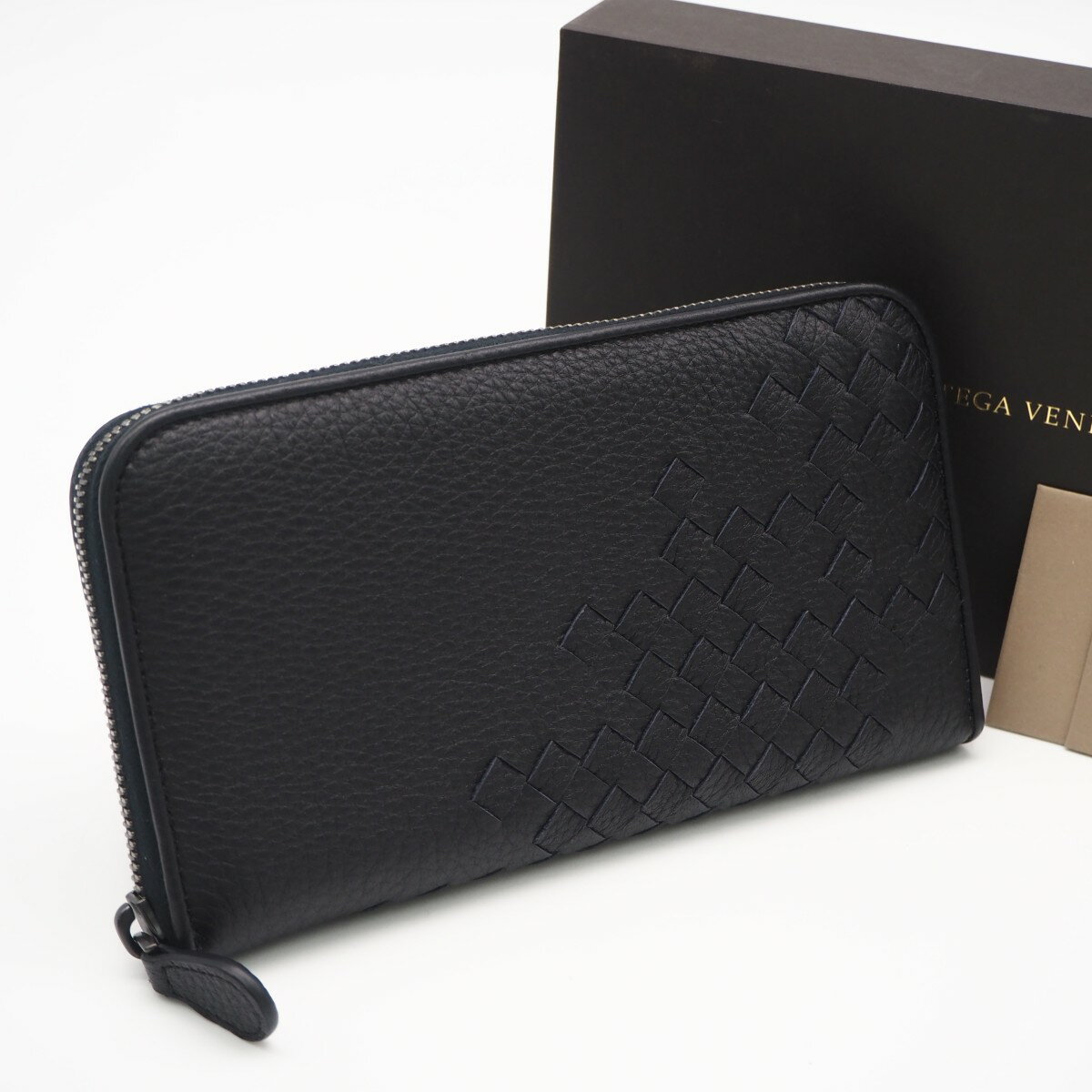 Rakuten - ★3日以内返品可★ 極美品 BOTTEGAVENETA ボッテガヴェネタ イントレッチオ インペラトーレ ジップアラウンドウォレット 114076 長財布 ネイビー ラムスキン メンズ【中古】