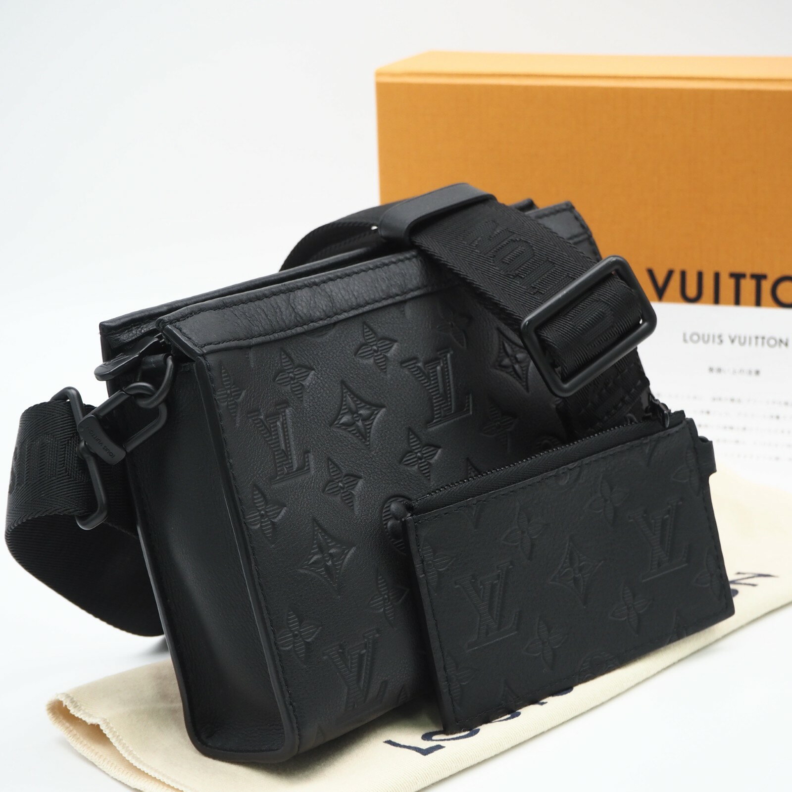 Rakuten - ★3日以内返品可★ 美品 LOUIS VUITTON ルイ・ヴィトン モノグラム シャドウ ガストン ウエアラブル ウォレット M81115 ショルダーバッグ ブラック レザー メンズ【中古】