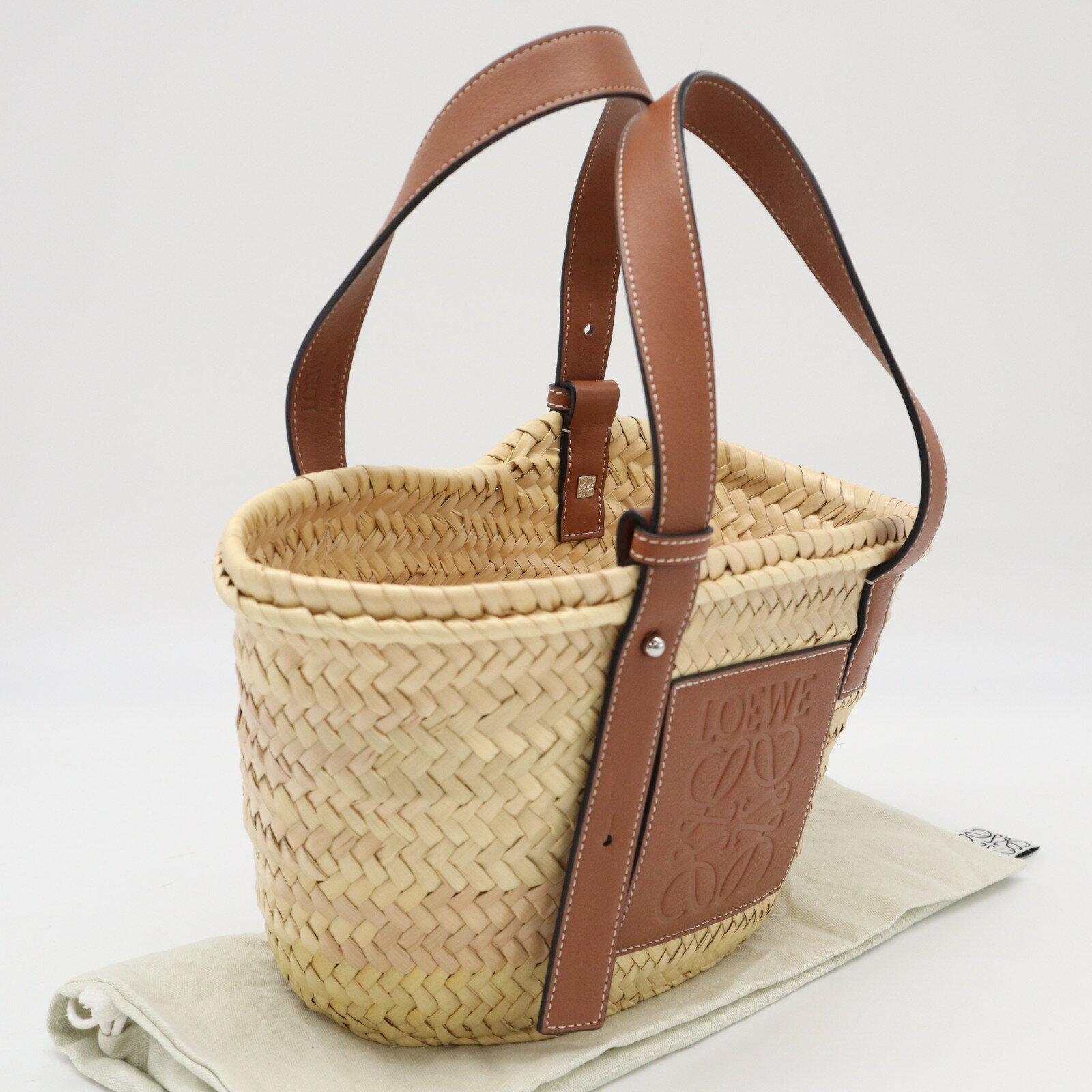 樂天商城 - ★3日以内返品可★ 極美品 LOEWE ロエベ ヤシの葉&カーフ バスケットバッグ スモール ナチュラル タン 327.02.S93 ハンドバッグ ベージュ ブラウン カーフレザー レディース【中古】
