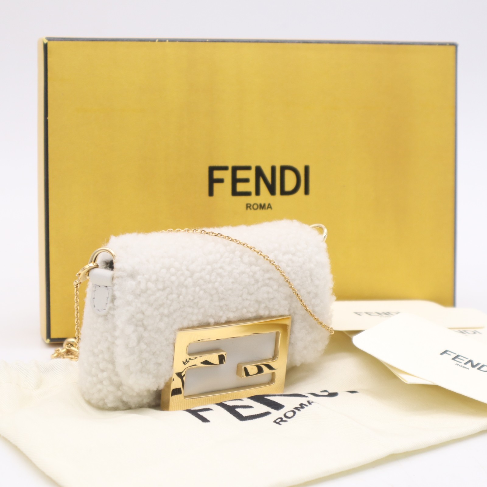 楽天市場】フェンディ ナノバゲットの通販