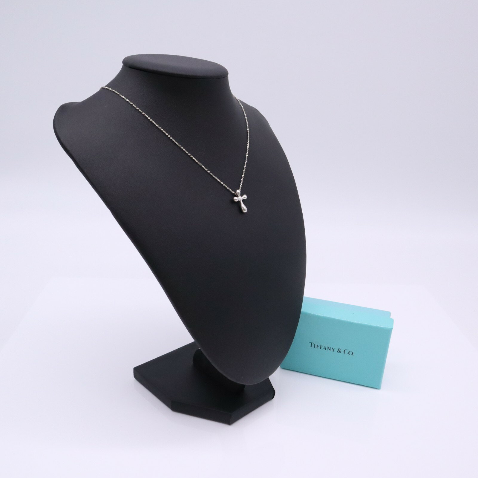 ★3日以内返品可★ 美品 TIFFANY&Co. ティファニー エルサ ペレッティ スモールクロス 925 ネックレス - ネックレス シルバー シルバー レディース【中古】