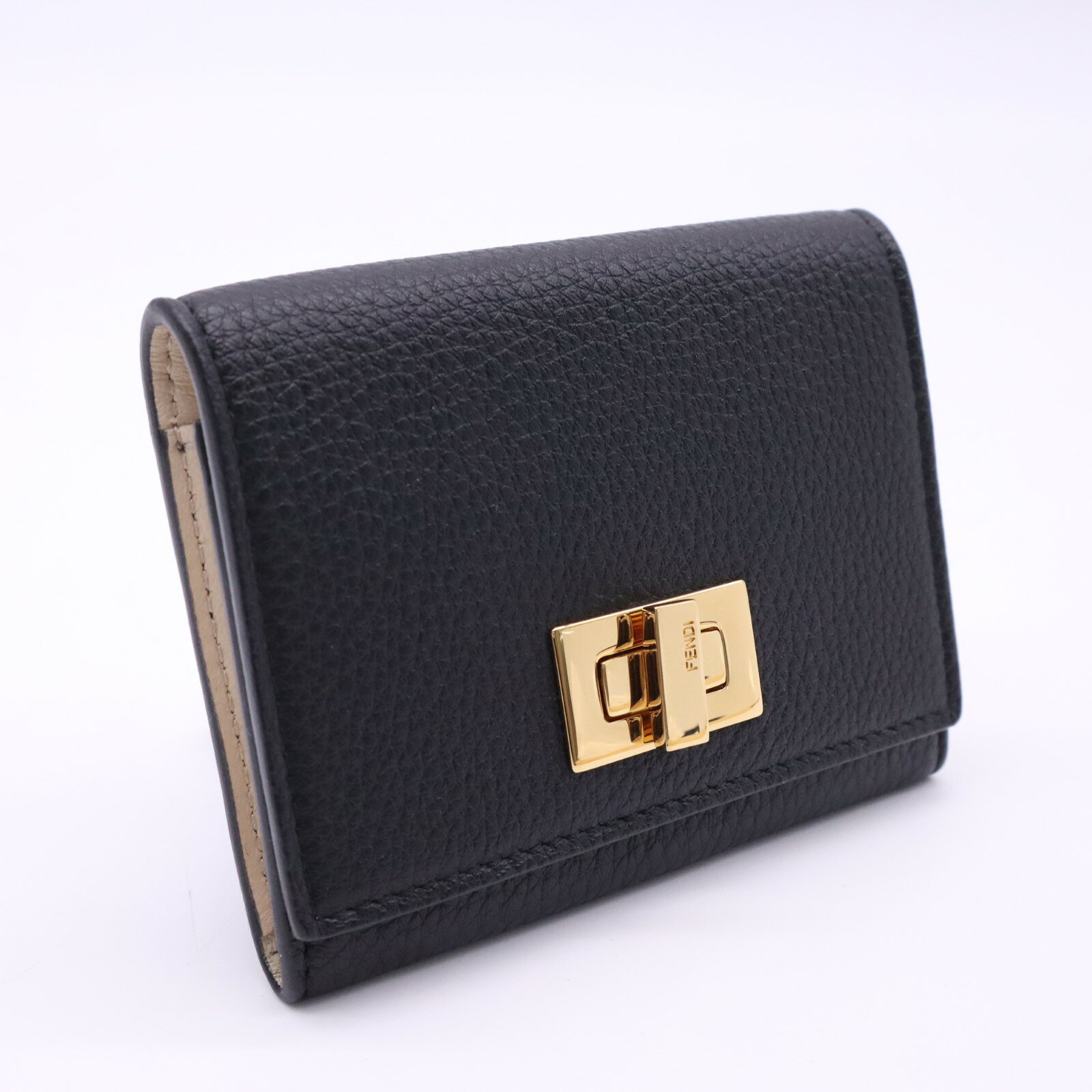 ★3日以内返品可★ 極美品 FENDI フェンディ セレリア ピーカブー カードケース 8M0425 カードケース ブラック アイボリー レディース【中古】