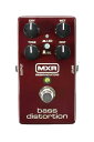 MXR Bass Distortion M85 Ryan RatajskiのFuzzrociousペダルのすばらしいディストーションサウンドを元に、モダンなベースサウンドに仕上げました。DRYとWETでディストーションと原音をミックスでき、TONEでディストーションの音色を仕上げられます。 ディストーションクリッピングはシリコン/LEDが選択でき、そのサウンドを選べます。 ※在庫切れの際は、お取り寄せにお時間をいただく場合がございます。