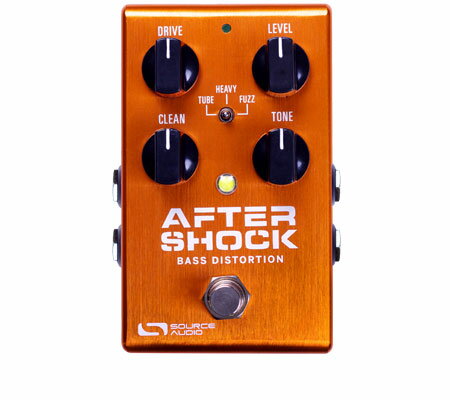 Source Audio AFTERSHOCK BASS DISTORTION AFTERSHOCK BASS DISTORTIONは、歪ませても低音がスポイルされないサウンドと、エディターによりアクセスした豊富なパラメーター群を操作することで、多彩なサウンドを本体のデフォルトサウンドに追加できる新世代ペダルです。 Neuro AppもしくはHub Manager(Source Audio SA164 Hub v1が別途必要になります)により、dry / wetの調整に留まらず、4種類のパラEQ、ノブに対する機能のアサイン、ノイズリダクション、ルーティングの設定による2つのエフェクトの直列 / 並列化など、豊富なパラメーター群を下記のように操作することが可能です。 デフォルトでは3種類のオーバードライブ / ファズ・エフェクトを搭載。 &quot;TUBE&quot;モードはヴィンテージ・チューブのオーバードライブ・サウンドをベースとしたエフェクトとなっており、柔らかくも、パンチに富んだサウンドが特徴です。 &quot;HEAVY&quot;モードでは幅広い高音と、轟く低音に重きを置いたアグレッシブ・サウンドになっています。 &quot;FUZZ&quot;モードは激しいゲルマニウム・ダイオード・ファズトーンを再現しており、凄まじい低音が特徴になります。 また、&quot;CLEAN&quot;ノブによってdry/wetを調整することで、ベース・トーンは明確なまま、ドライブ・サウンドを得ることができます。 ■Specification Dimensions : 11.63cm × 7.00cm × 5.61cm Weight : 280g Power : 9V DC, minimum 165 mA (maximum 195 mA with connected Hot Hand Wireless Adapter) Negative tip(positive sleeve) barrel power jack, 2.1 mm inner diameter, 5.5 mm outer diameter Audio Performance Maximum Input Level : +6 dBV = 8.2 dBu = 2V RMS = 5.6 V p-p Input Impedance : 1 MegaOhm(1MΩ) Output Impedance : 600 Ohm (600Ω) 108dB DNR Audio Path 24-bit Audio Conversion 56-bit Digital Data Path Universal Bypass (relay-based true bypass and analog buffered bypass) 付属品 : 電源アダプター、TRSケーブル(1/4&quot; - Mini) ※在庫切れの際は、お取り寄せにお時間をいただく場合がございます。