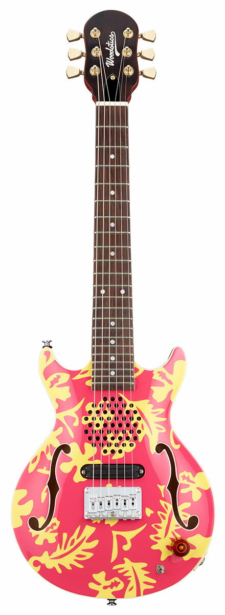 WS-MINI ALOHA Produced by Ken Yokoyama 横山健プロデュース＆監修で話題のブランド、Woodstics Guitarsが遂に始動します。 第一弾は、ESP助六と同じボディシェイプのミニギターで、ボディトップにはハイビスカスのアロハ柄がペイントされ、鮮やかな3色での展開となります。 ボディにはスピーカーを内蔵していますので、アンプに繋がなくてもすぐにエレキギターサウンドを楽しむことができます。また、ミニスイッチをオンにすれば、心地よいディストーションサウンドに変化しますので、いつでもどこでもロックなサウンドでプレイができます。 BODY(Top) Maple, (Back) Mahogany NECKMahogany FINGERBOARDRosewood, 22frets NUTBone INLAYDot CONSTRUCTIONSet-neck BRIDGEFixed type PICKUPSingle Hum CONTROLSVolume (with Speaker On-Off Switch), OverDrive Switch COLORBLUE &amp; WHITE ALOHA PINK &amp; YELLOW ALOHA DEEP GREEN &amp; GREEN ALOHA ※在庫切れの際は、お取り寄せにお時間を頂く場合がございます。予めご了承下さい。