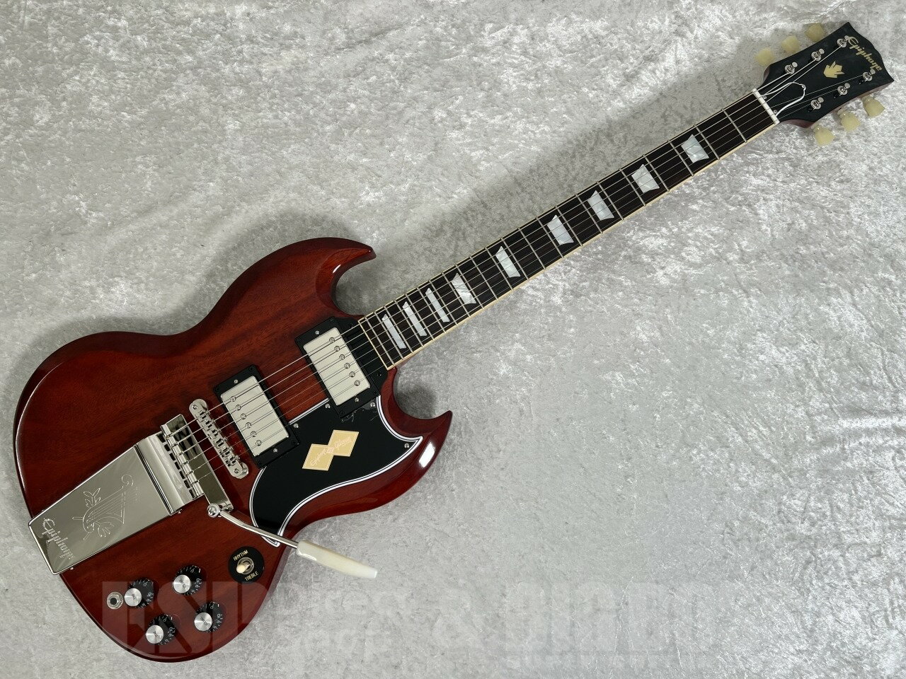 Gibson SG ワインレッド エレキギター 楽天市場】Gibson SG(カラーワインレッド)の通販