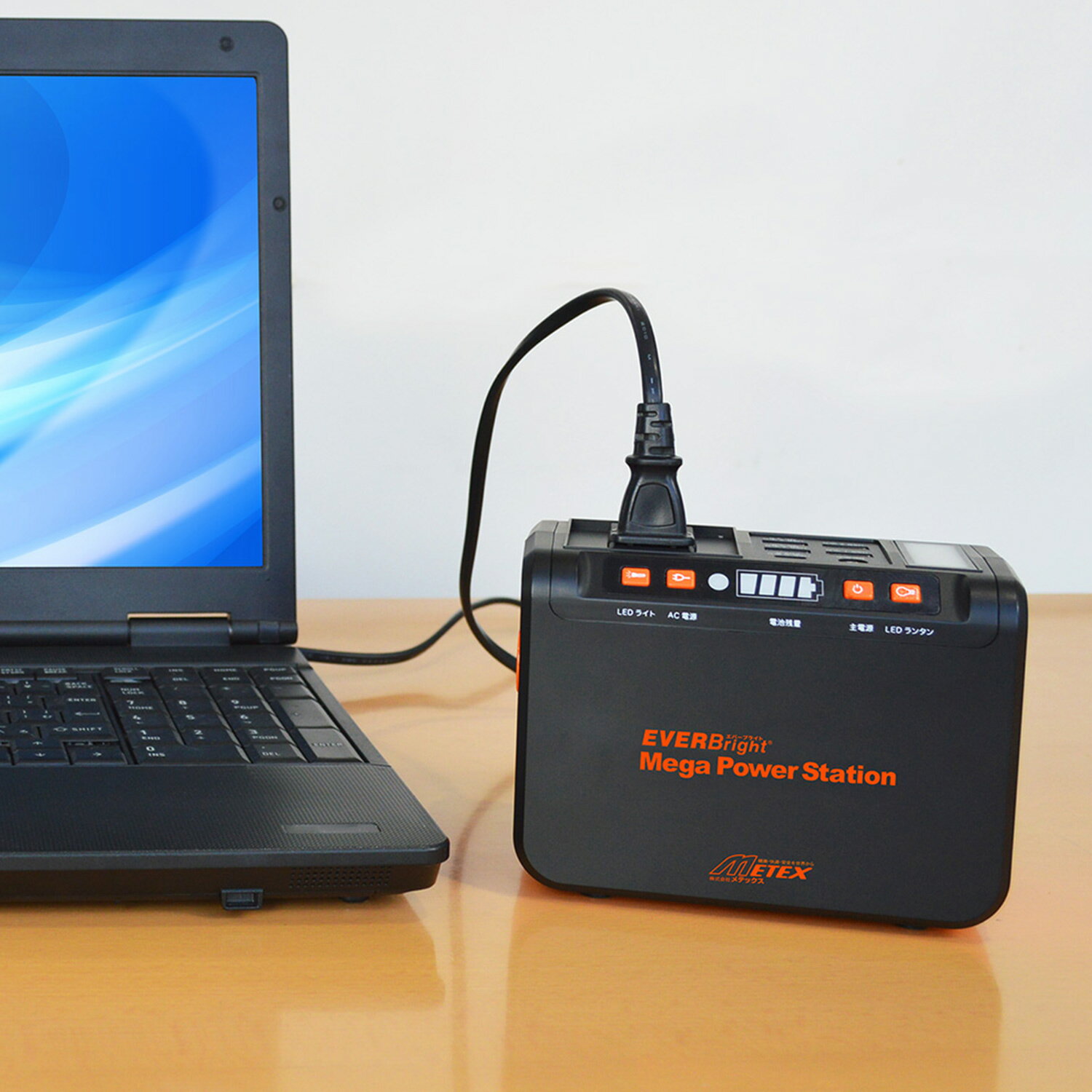 �ں���1000��OFF�����ݥ�ȯ����� EVERBright ���С��֥饤�� �ᥬ�ѥ���ơ������ �ݡ����֥��Ÿ� ������ ���Ŵ� ������ ������ 24000mAh �����顼�ѥͥ��б� ���� ���� ���� ���� �������� ����ѥ��� SSBACMPB-D