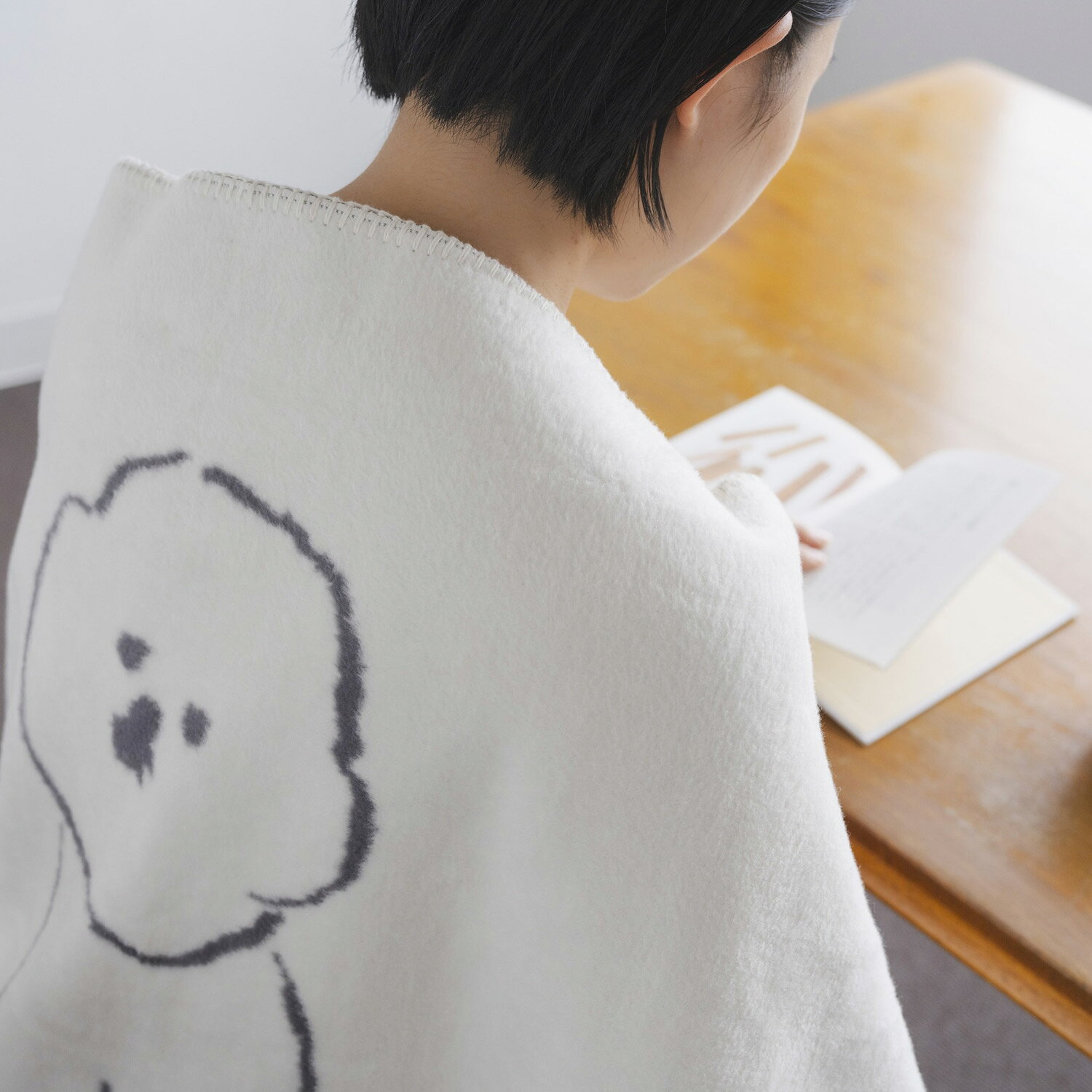 MAMBO 3WAY Blanket マンボ ブランケット ひざ掛け メンズ レディース 軽量 吸湿 保湿 防寒 アイボリー 42110831-28-00 biget-10040446 Findoriy サンプル画像2
