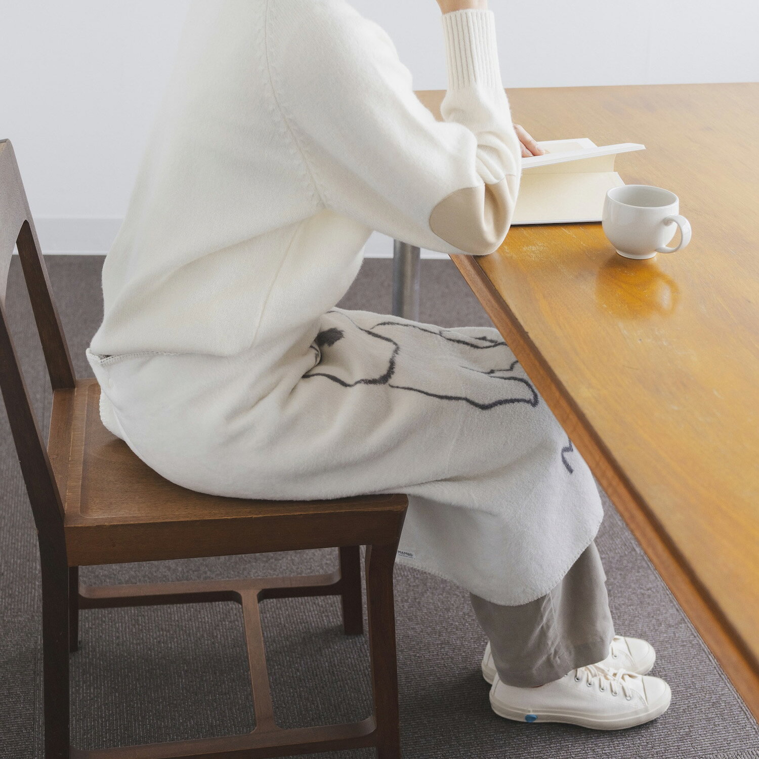 MAMBO 3WAY Blanket マンボ ブランケット ひざ掛け メンズ レディース 軽量 吸湿 保湿 防寒 アイボリー 42110831-28-00 biget-10040446 Findoriy サンプル画像3