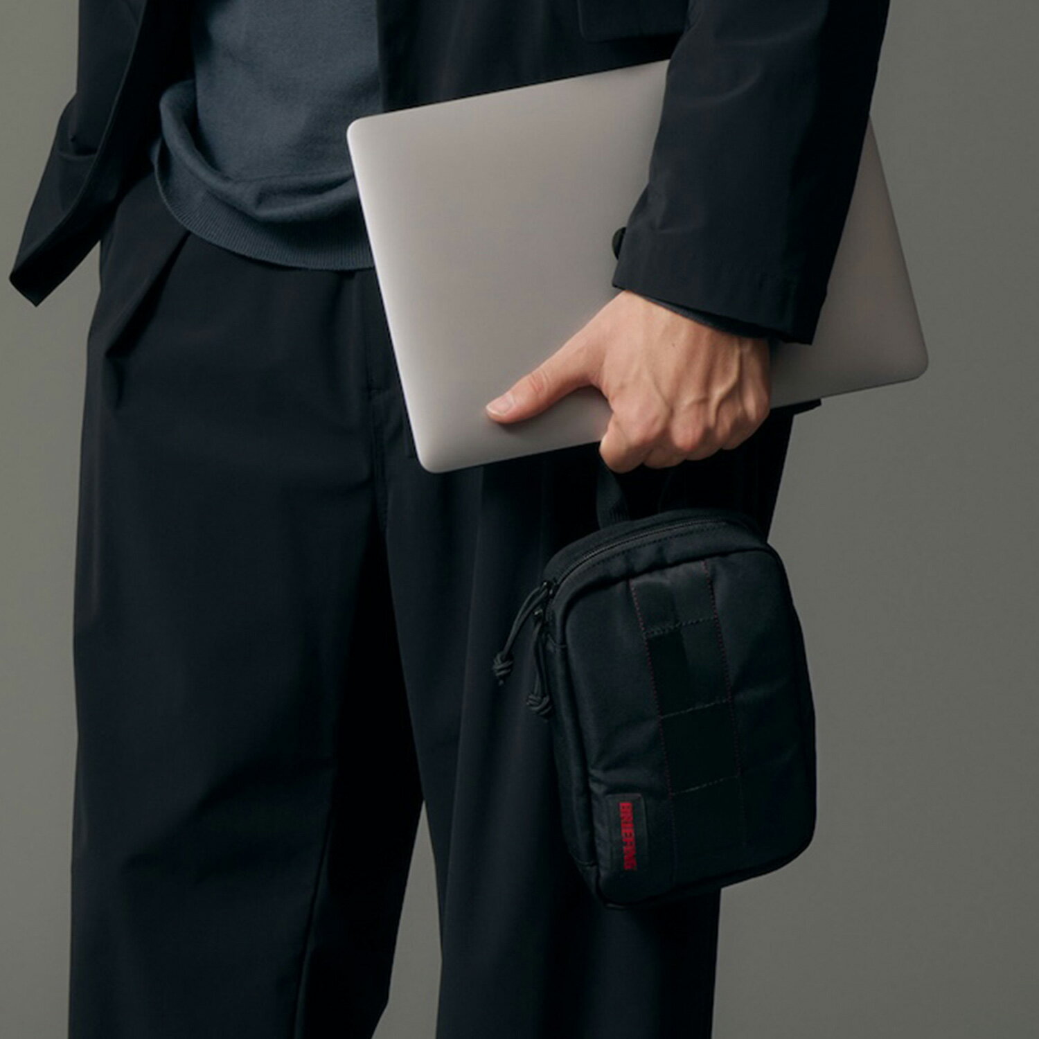 BRIEFING GADGET POUCH MW GENII �֥꡼�ե��� �ݡ��� ��ʪ���� �������åȥݡ��� ��� ��ǥ����� ���� 1.5L �֥�å� �ͥ��ӡ� �� BRA233A41