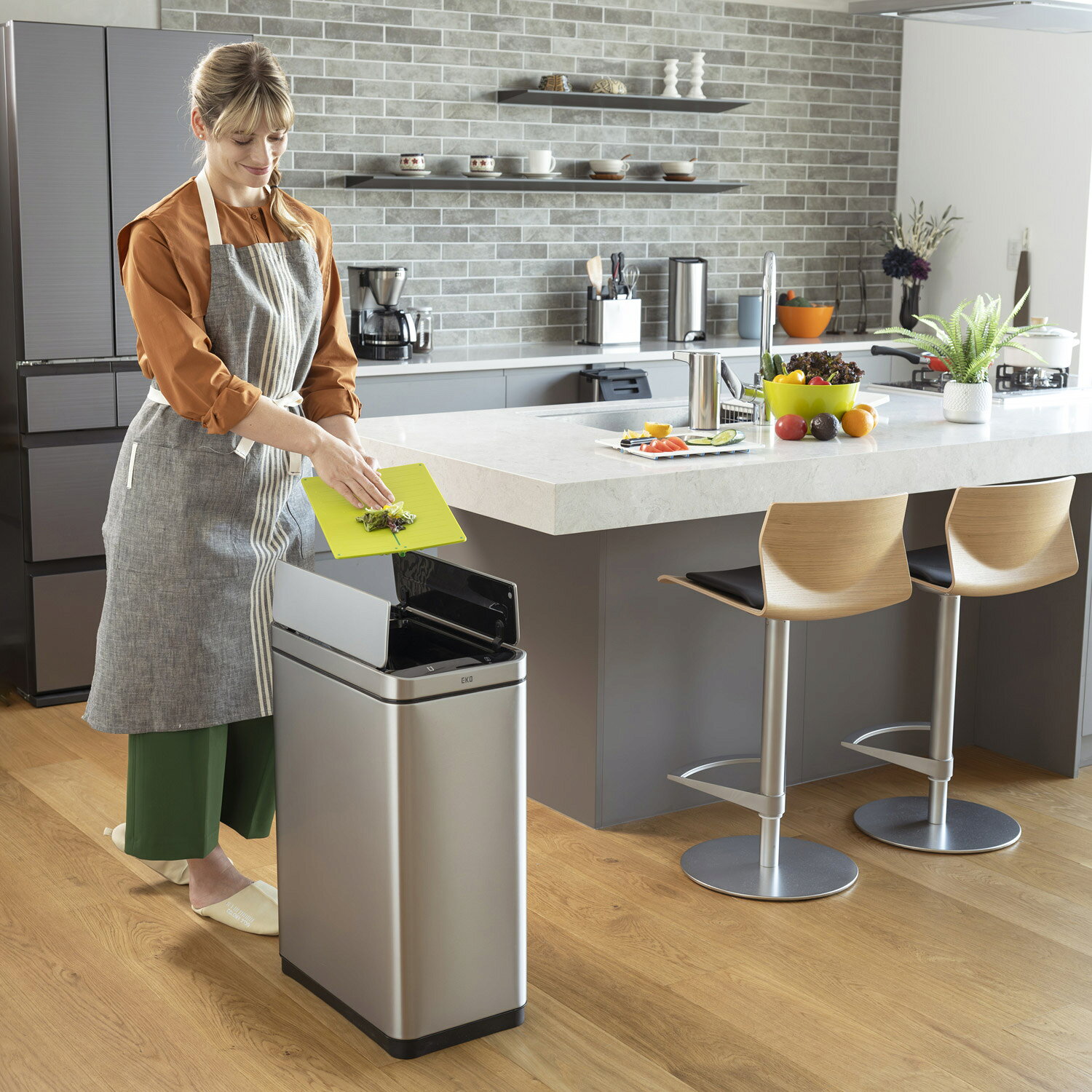 EKO X-WING SENSOR BIN 30L 45L イーケーオー ゴミ箱 ダストボックス 30L 45L ふた付き 自動 分別 キッチン ゴミ袋が見えない USB充電 EK9387RMMT biget-10046932 Findoriy サンプル画像2