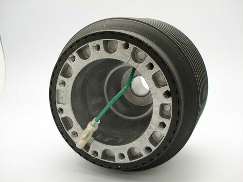 HKB SPORTS ステアリングボス OH-196