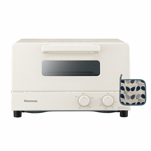 ( ビタントニオ 公式 ) オーブントースター VOT-50 -I（ 4枚焼き oven toaster パン焼き 鍋敷きセット ） ?【4枚焼きできる ”ちょうどいい” サイズのオーブントースター】vitantonio(ビタントニオ)のオーブントースターvot-50は、トーストの4枚焼きが可能!忙しい朝でも家族みんなで焼きたてのトーストが楽しめます。4枚焼きできる広々とした庫内は、ピザやグラタンも丸ごとOK!時短にもつながるオーブントースターです。 ?【簡単操作で多彩な料理が楽しめる!】80[度]〜250[度]まで温度設定が可能。トーストや焼き芋はもちろん、温度帯が繊細なお菓子作りまで、多彩な料理に挑戦できます。シンプルなダイヤル操作で料理初心者さんでも使いやすい。 ??【シンプルでシックなデザイン】細部までこだわった、マットで高級感のある質感。生活感を抑えた小さなガラス窓&やさしい色味のニュアンスブラックでこだわりのキッチンに馴染みます。 ??【4本ヒーター&波型トレイ!】庫内には4本のヒーターを搭載!上下に2本のヒーターを設置しており、細かい温度コントロールが可能。焼きムラ低減のメッシュラックが付いているので、仕上がりもキレイ!また波型のトレイが付いており、余分な油が流れやすいので、ローストチキンなど肉料理でもご利用下さい。 ?【パンくずトレイで清潔に!】パンくずトレイは取り外し可能なで、お手入れも簡単。サッと拭き取れるので、いつも清潔な状態を保てます。 商品コード34081949215商品名( ビタントニオ 公式 ) オーブントースター VOT-50 -I（ 4枚焼き oven toaster パン焼き 鍋敷きセット ）型番VOT-50-I-AサイズVOT-50（4枚焼きサイズ）カラーアイボリー※他モールでも併売しているため、タイミングによって在庫切れの可能性がございます。その際は、別途ご連絡させていただきます。※他モールでも併売しているため、タイミングによって在庫切れの可能性がございます。その際は、別途ご連絡させていただきます。