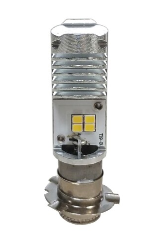 M&Hマツシマ LEDヘッドライトバルブ PonLED(ポンレッド) ホンダPH8x用 取付簡単 ポン付けタイプ PL089 商品モデル番号:PL161 色:純白光 梱包サイズ:12.5 x 7.4 x 4.4 cm 商品の重量:50 g 商品紹介 形状:PH8x, P15D25-3L用　ホンダ専用 原付 ■小型バイク用LEDヘッドライト電球 12V用　消費電力 ハイ/ローとも約5W ■ホワイト色　6000K 光束800-600Lm(35wハロゲン球と同等)　安心の1年保証付き 直流電源車、交流電源車、どちらでも使用できます 口金のツバが斜めに付いていますが、最適な焦点を出すために、あえて調整したものです。安心してご使用下さい。 PonLED(ポンレッド)はコントローラー内蔵のオールインワンタイプで口金がノーマル電球と同じ形だから取付け簡単。面倒な配線は一切ありません。 ノーマルの電球と取り替えるだけでLEDヘッドライトにできる、エントリーモデルの原付用LEDヘッドライトバルブです。 直流(DC)、交流(AC)、両方の電源に対応。自分のバイクが直流なのか交流なのか、調べる必要も、気にする必要もありません。 M&Hならではの11種類のワイドバリエーションで、多くの車種に適合します。 ハイビーム、ロービームとも約5Wの低消費電力です。グリップヒーターなど電装品を追加した車両や、元々発電の弱い低年式車では大きなメリットとなります。 ハイビーム切り替え時は、ロービームの点灯を維持したままハイビームを「プラスオン」。ハイ/ロー両方同時点灯で、手前も明るいまま、遠くも照らします。 ご注意 本製品は全長の一部(電球のガラスに相当する部分)がノーマルの電球よりも長くなっております。 そのため、製品の先端が車両側ランプのレンズに突き当り、取付けできない車種が一部あります。 寸法図を参考に、車両側ランプの奥行きを事前にご確認の上、お買い求めください。 PonLEDは原付 ■小型バイク用です。 PonLEDの商品コンセプトは、シャープな発光 ■発色と低消費電力というLEDの2大特長を、ポン付けの簡便さとお手頃な価格で提供することを最優先に開発した商品です。 規定の配光と確実な光度を優先されるお客様はM&Hハロゲン電球をご利用ください。 安全警告 純正球より寸法が長いためモンキー、エイプなど一部車種では取付できません。 安全警告 純正球より寸法が長いためモンキー、エイプなど一部車種では取付できません。 商品コード34080324794商品名M&amp;Hマツシマ LEDヘッドライトバルブ PonLED(ポンレッド) ホンダPH8x用 取付簡単 ポン付けタイプ PL089型番PL089サイズ原付小型 AD/DC兼用カラーホワイト※他モールでも併売しているため、タイミングによって在庫切れの可能性がございます。その際は、別途ご連絡させていただきます。※他モールでも併売しているため、タイミングによって在庫切れの可能性がございます。その際は、別途ご連絡させていただきます。
