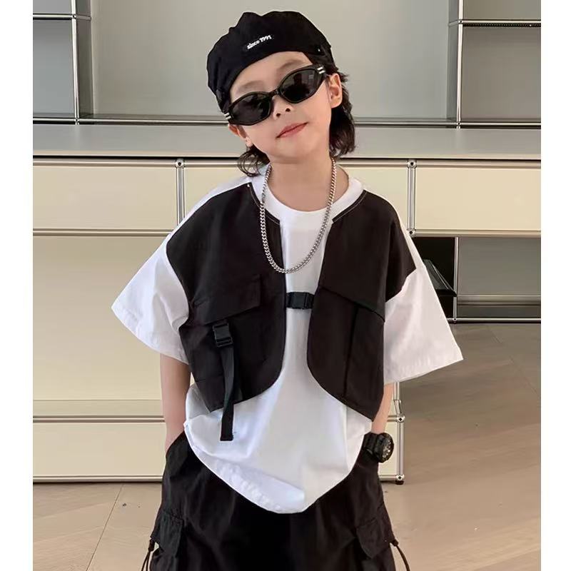 Rakuten - キッズ 子供服 Tシャツ カジュアル トップス 半袖 夏 男の子 子供 キッズtシャツ 重ね着風 ベスト付きTシャツ 丸首 男の子夏服 キッズ服 ゆったり ダンス 子供tシャツ カッコイイtシャツ 可愛い ジュニア 薄手 キッズTシャツ男の子 KUGA048(120-160)
