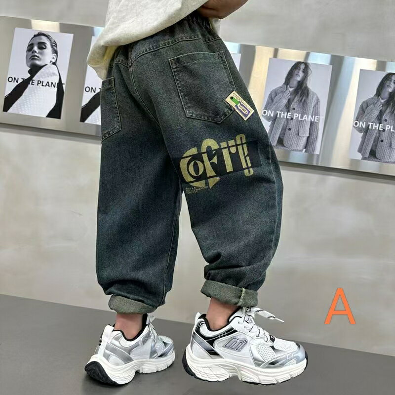 Rakuten - デニムパンツ 男の子 子供服 こども服 キッズ パンツ ジュニア デニムパンツ ジーンズ ジーパン 男の子のパンツ デニムパンツ男の子 お洒落デニムパンツ 子供デニムパンツ ズボン ボトムス 英文字 動きやすい 楽ちん ウエストゴム オールシーズン ゆったりKTFC057(120-170)