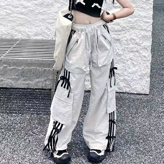 Rakuten - キッズダンス衣装 子ども服 春 夏 ヒップホップ パンツ ダンス練習着 キッズカーゴパンツ 女の子 ポケット ダンス服 ダンス衣装 ズボン カーゴパンツ レッスン着 ロングパンツ 秋 冬 リボン ズボン 130 体型カバー K-POP ダンス 衣装 ゆったり KTGA027(2色120-170)