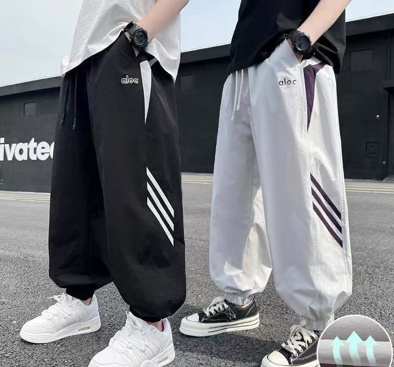 Rakuten - ロングパンツ 薄手 キッズ服 子供服 キッズ 子供 速乾 ダンスズボン ウエストゴム ワークパンツ ダンスパンツ 男の子 夏 長ズボン ダンス練習着 涼しい 通気性 おしゃれ パンツ ボトムス 男の子ズボン 100 110 120 130 140 150 160 170 KTGA068(3色100-170)