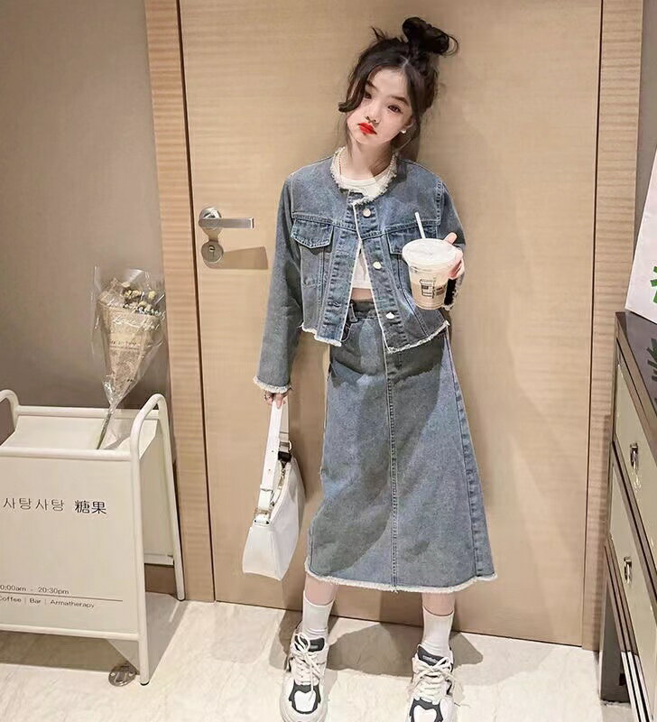 セットアップ 上下セット 子供服 女の子 キッズ デニムセット アウター+スカート 2点セット ジュニア シンプル 普段着 子供服 セットアップ 長袖 長ズボン お出かけ 遠足 春着 秋着 KSFC175(120-170)