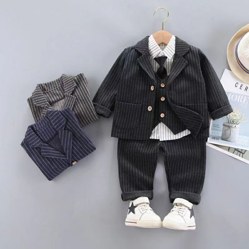 Rakuten - 入学式 スーツ 4点セット 子供スーツ 入園式 結婚式 カジュアルセットアップ キッズ 男の子服 かっこいい 男の子スーツセット 男の子 フォーマルジャケット 子どもスーツ キッズセットアップ フォーマル 入園式男の子カジュアル 子供服 卒園式 卒業式 KSFD015(3色80-110)