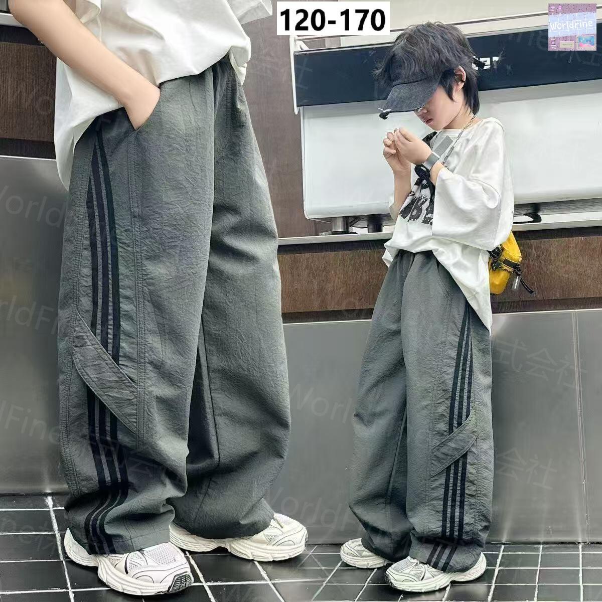 Rakuten - ロングパンツ キッズ 男の子 ジュニア サイドライン ズボン 薄手 速乾 日焼け止め スウェット ジョガーパンツ スポーツ 運動 カジュアル 夏服 かっこいい おしゃれ 韓国子供服 春 夏 ボーイズ 小学生 中学生 KTHA026(120-170)