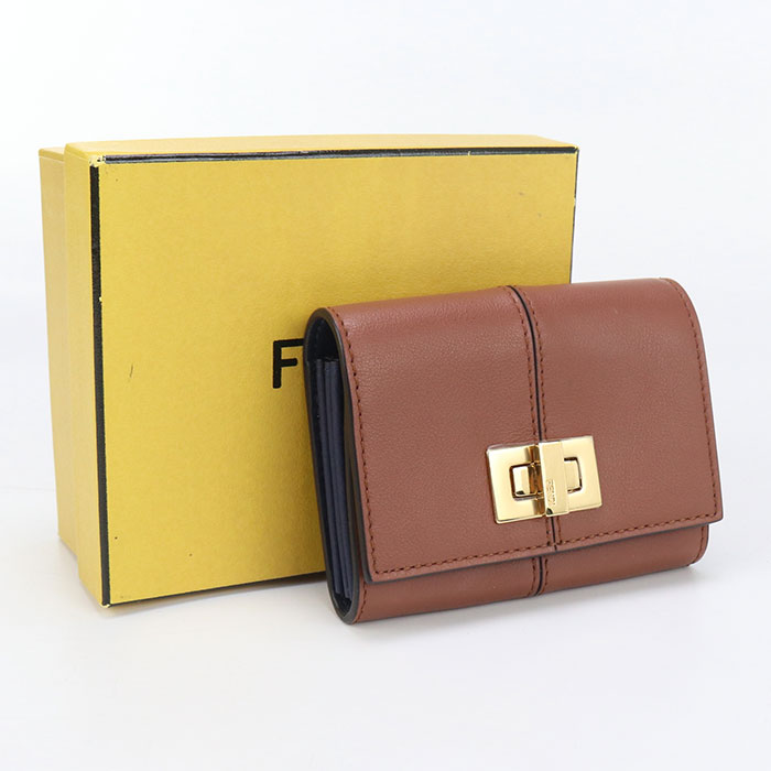 楽天市場】fendi 名刺入れの通販 楽天市場】fendi 名刺入れの通販