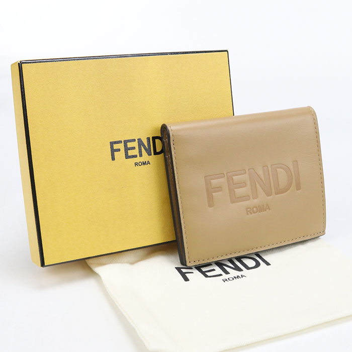 FENDI - 【中古良品】FENDI フェンディ 二折財布小銭入付き 8M0468 レディース ベージュ