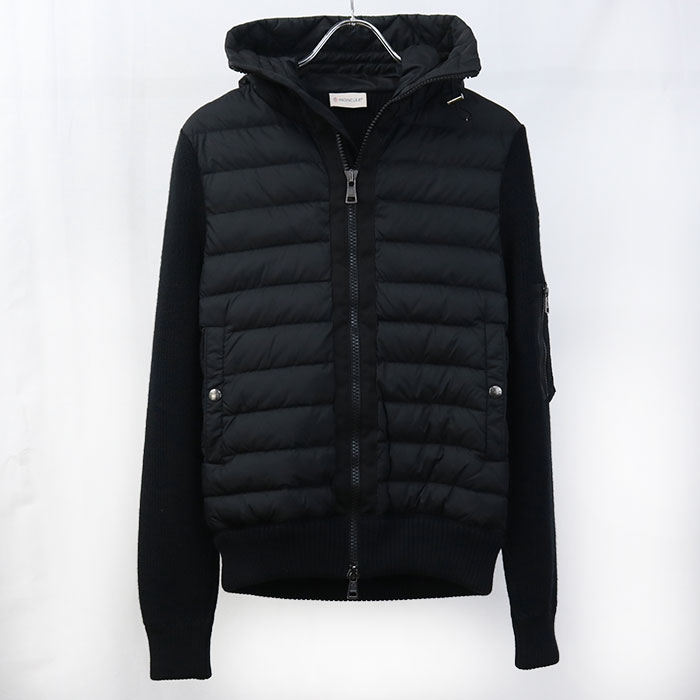 モンクレール マリオーネ トリコット カーディガン　10y(140) Moncler Maglione Tricot Cardigan in Black | FWRD