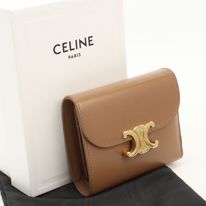 Rakuten - 【中古良品】CELINE セリーヌ 三つ折り財布 0D783DPV スモール フラップウォレット トリオンフ レディース ブラウン