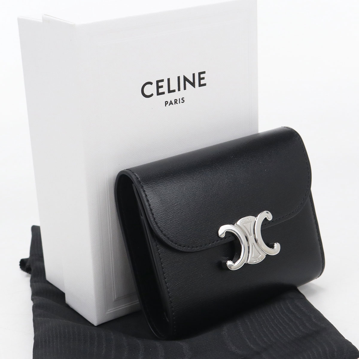 Rakuten - 【中古美品】CELINE セリーヌ 三つ折り財布 10D783DPV.38SI スモール フラップウォレット トリオンフ レディース ブラック