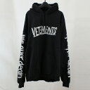 y×ǕizFg(VETEMENTS) [hcA[ Sp[J[ #L uh Rbg UE52TR470S ubNn@yNFAz us-2 Y