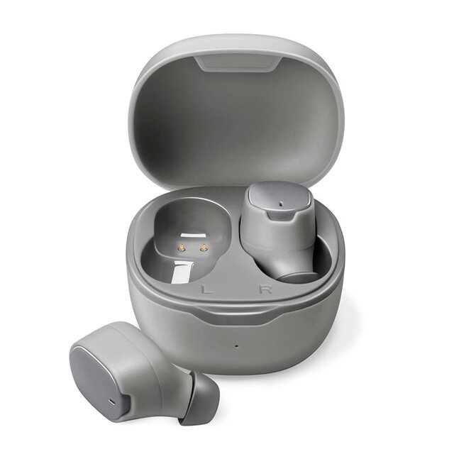 ★メール便不可商品★※メール便を選択された場合は宅配便に変更（送料も変更）して発送します シックな2トーンカラーにメタリック加工が施された高級感のあるデザインの完全ワイヤレス ステレオイヤホン カナルタイプです。 省電力、高速通信のBluetooth 5.3を搭載し、iPhoneで採用している高音質・低遅延の「AAC」に対応し快適な音質を楽しめます。 イヤホン本体はフィット感に優れ、音漏れしにくいカナルタイプ。防水等級IPX5をクリアし、汗や雨を気にせず使用が可能です。 コンパクトな充電ケースはイヤホン本体を約3回フル充電できます。 フィット感を選べる3サイズのイヤーピース付属。 連続音楽再生時間：最大6時間 連続通話時間：最大6時間 連続待ち受け時間：最大70時間 イヤホン充電時間：1.5時間 商品サイズ：W15×H27×D22mm　4g パッケージサイズ：W80×H140×D37mm　75g 在庫状況：取り寄せ　メーカー欠品・完売時別途連絡。 ※お取り寄せ商品につき、ご注文後のキャンセルはご遠慮いただきますようお願い申し上げます。高級感のあるデザインの完全ワイヤレス ステレオイヤホン！